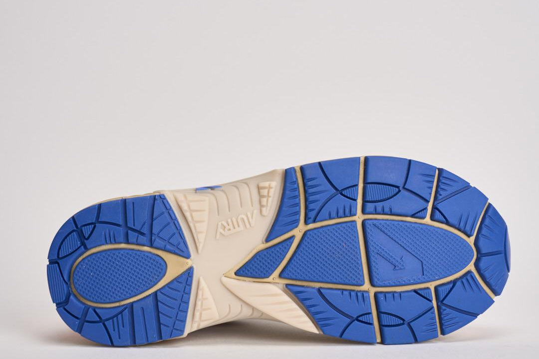 Sneakers donna Hyperway Low grigia HYLW HU02 AUTRY 