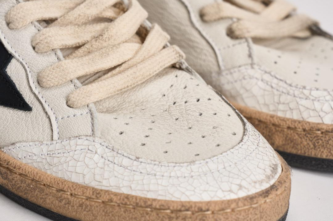 Sneakers donna Ball Star bianca e nera GWF00117 F00377110283 GOLDEN GOOSE 