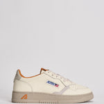 Sneakers uomo Medalist Low bianca e arancione AULM NE13 AUTRY 