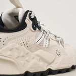 FLOWER MOUNTAIN 0N01MESHOFFWHITE