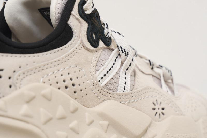 FLOWER MOUNTAIN 0N01MESHOFFWHITE