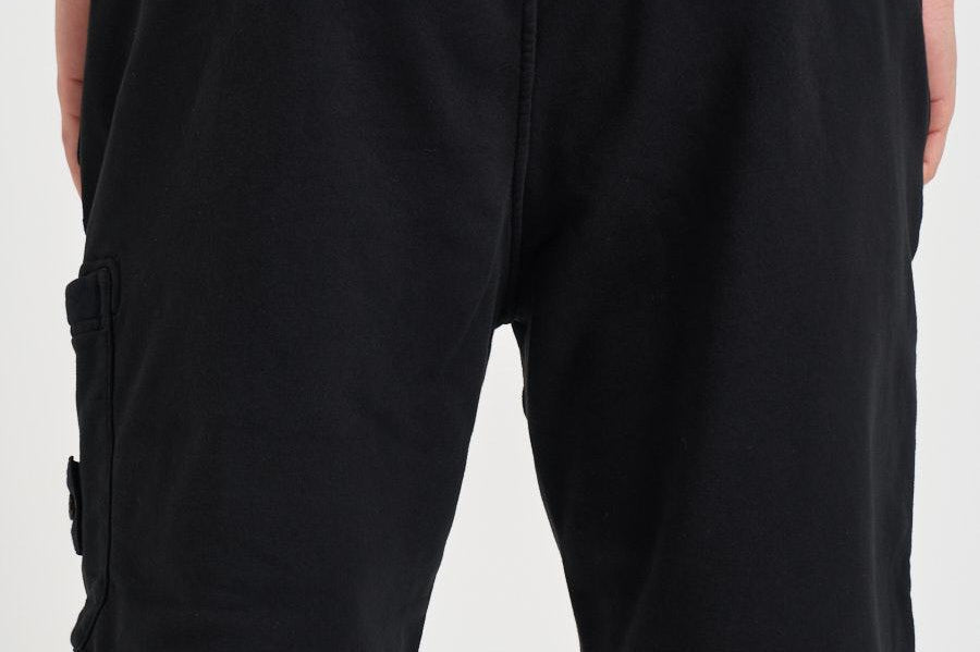 Bermuda uomo in tuta nera 6200011 S0051V0029 STONE ISLAND 