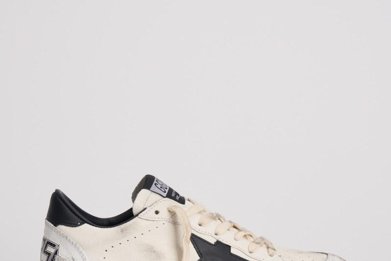 Sneakers Ballstar donna bianca GWF00117 F00377110283 GOLDEN GOOSE 