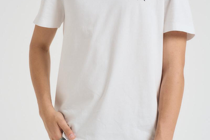 T-shirt uomo girocollo bianca GMP01220 P00059310364 GOLDEN GOOSE 