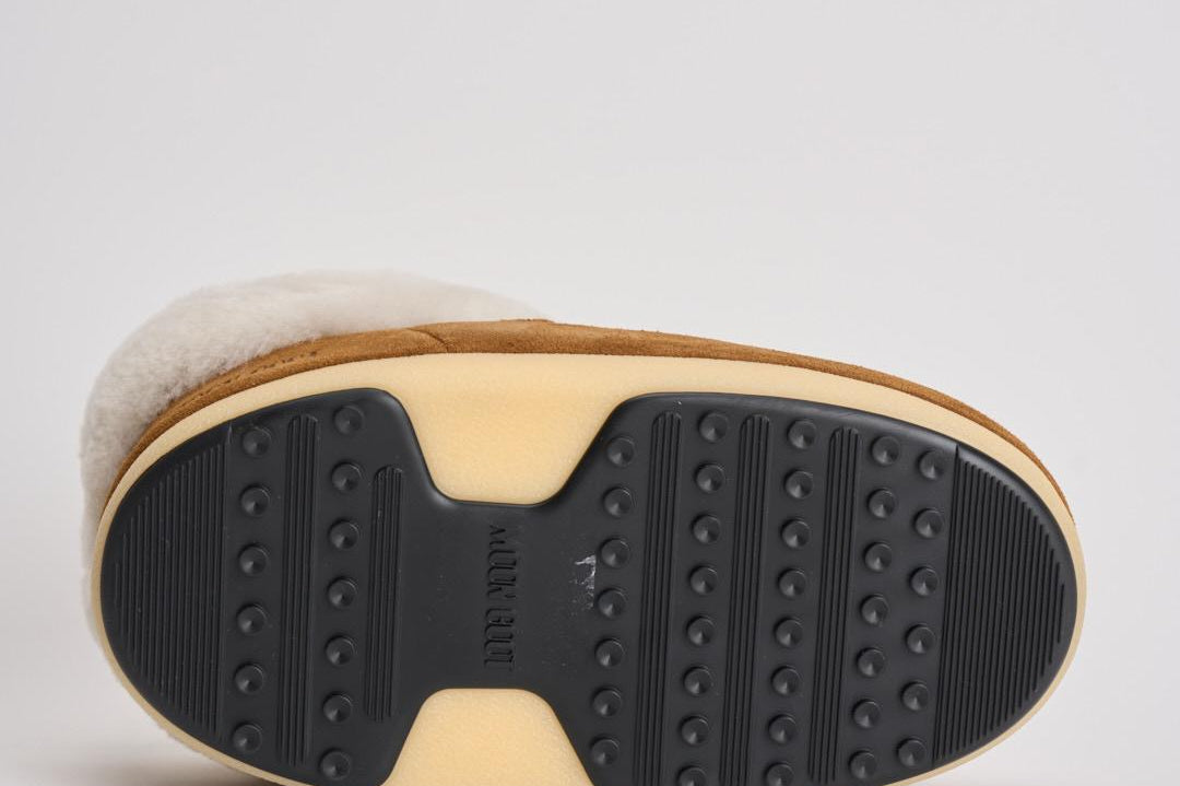 Stivale donna in pelle scamosciata marrone 1470090 ML06COGNACNATURAL MOON BOOT 