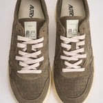 Sneakers uomo Medalist low suede verde militare AULM UH04 AUTRY 