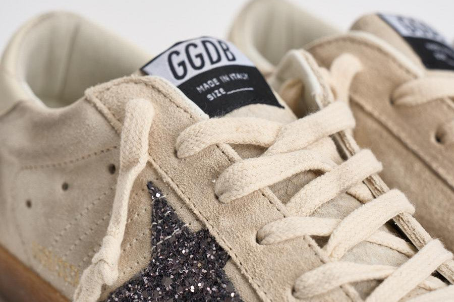 Sneakers donna Super-Star in suede panna GWF00101 F00720215751 GOLDEN GOOSE 