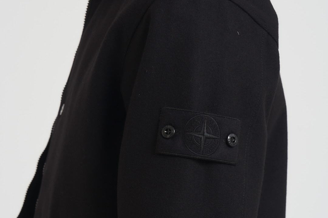 Giacca uomo in stile camicia nera 1200027 S0F18V0029 STONE ISLAND 