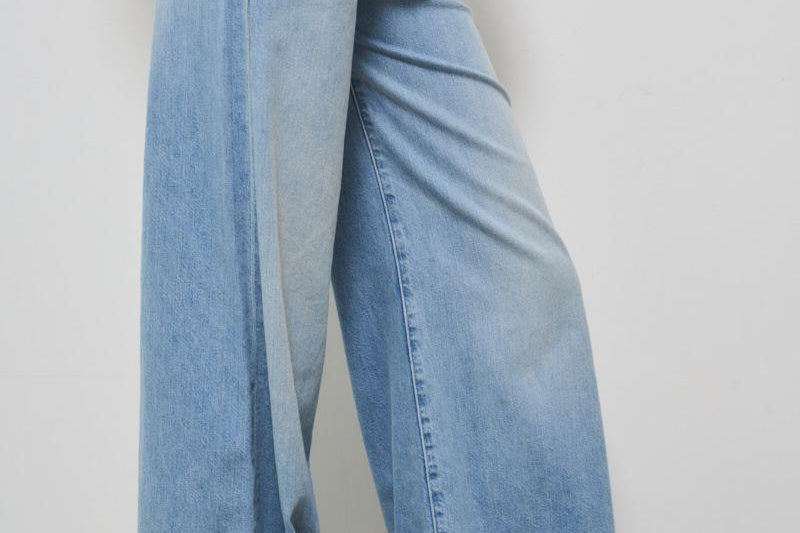 Jeans donna in denim chiaro 11251230 URI MOTHER 