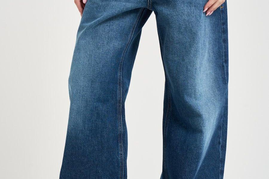 Jeans donna 1996 D-Sire in denim scuro A06926 09I2701 DIESEL 