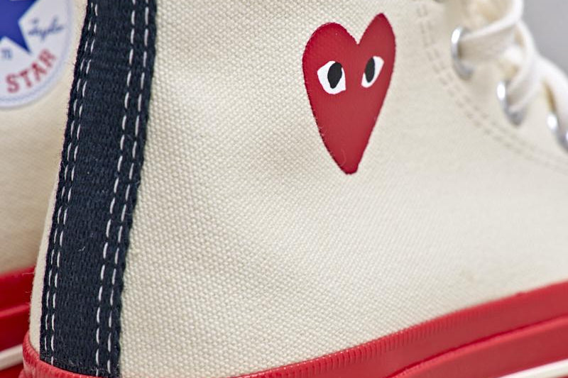 COMME DES GARCON PLAY K124OFFWHITE