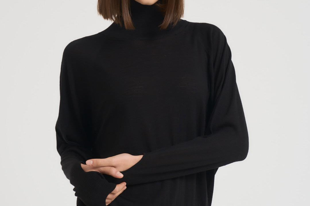 Dolcevita donna in maglia fine nera A23 Y69 LIVIANA CONTI 