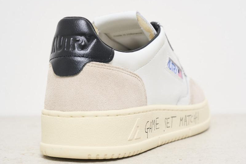 Sneakers uomo Medalist bianca e nera AULM MA04 AUTRY 