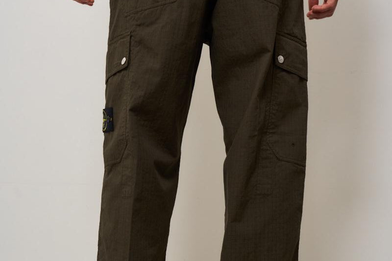 Pantalone uomo cargo verde scuro 3100022 S0063V0054 STONE ISLAND 