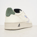 Sneakers uomo Medalist bianche e verdi AULM NE05 AUTRY 