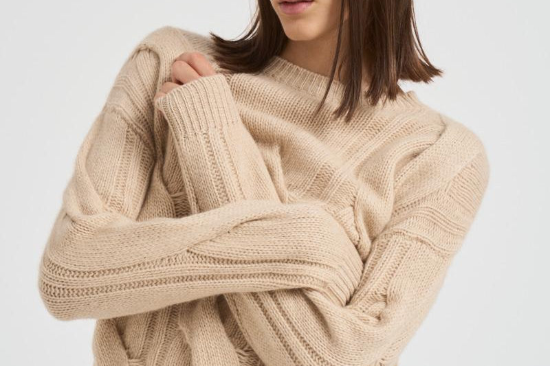 Maglione girocollo trecce donna Nils beige NILS 02ORGANIC KUJTEN 