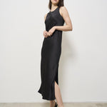 Abito donna midi satinato nero AB000037D 9300 HERNO 
