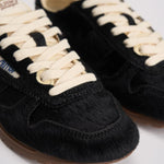 Sneakers donna Windspin in suede nera WSLW YN01 AUTRY 