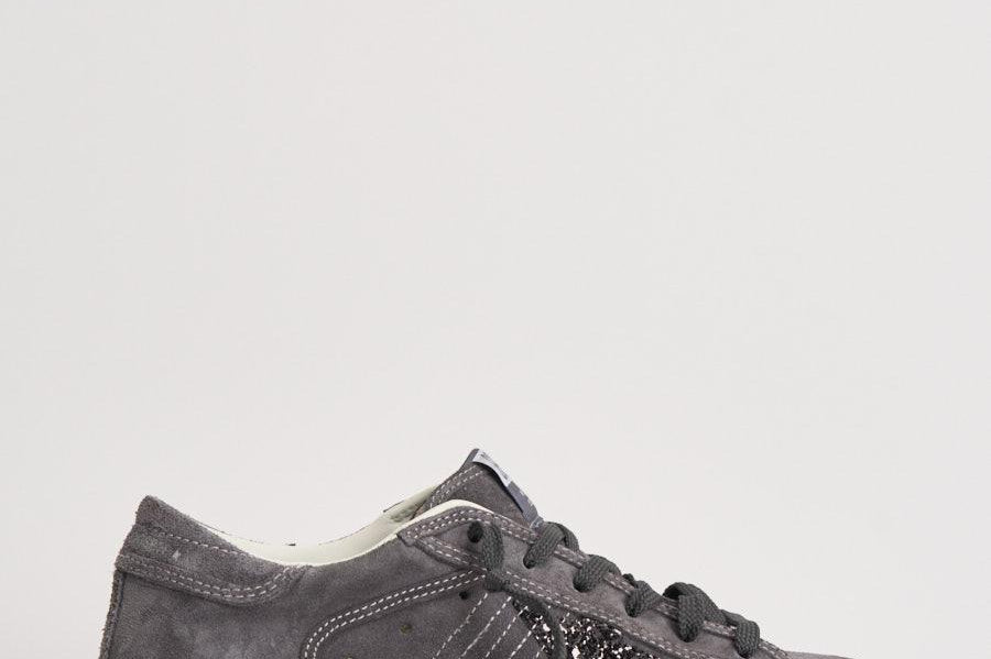 Sneakers donna Super Star in suede grigio GWF01002 F00814160661 GOLDEN GOOSE 