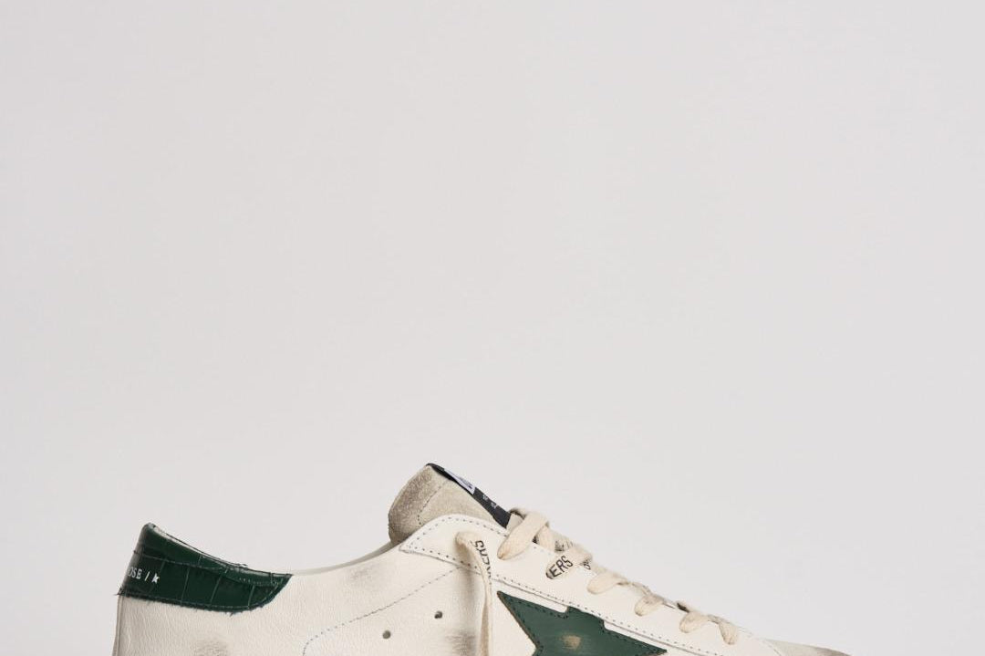 Sneakers uomo Super-star bianca e verde GMF00101 F00811310502 GOLDEN GOOSE 