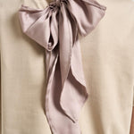 T-shirt donna Segunda beige con fiocco sul retro Y6SJ13 V62 SEMICOUTURE 