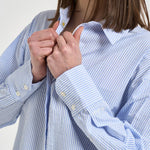 Camicia donna a righe azzurra e bianca CYS0001 AMA31 MC2 SAINT BARTH 