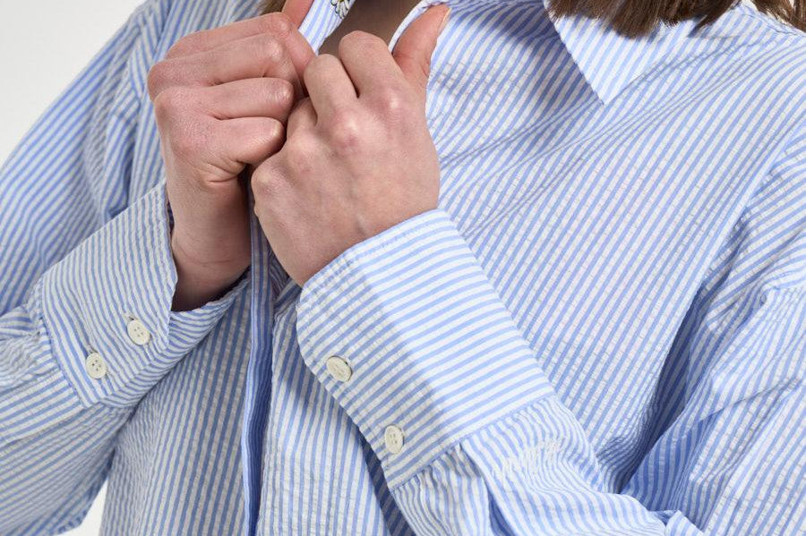 Camicia donna a righe azzurra e bianca CYS0001 AMA31 MC2 SAINT BARTH 