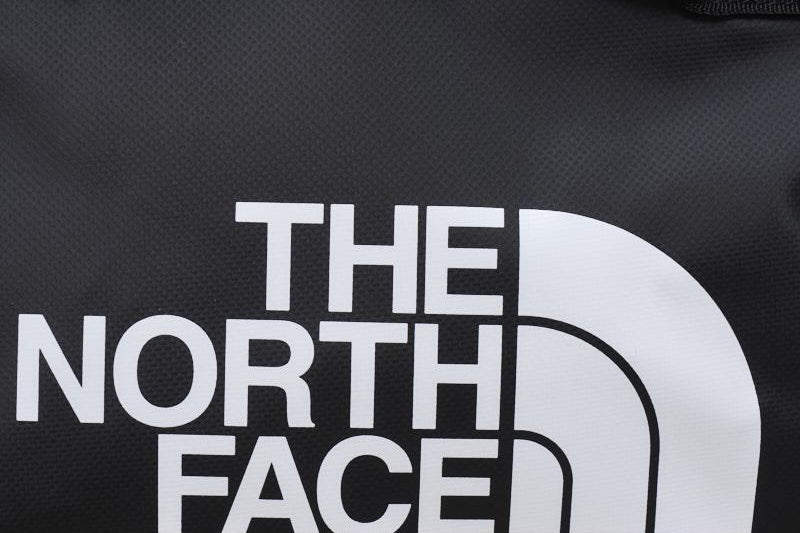 Borsone/Zaino Duffel Base S Camp nero NF0A52ST 53R1 THE NORTH FACE 