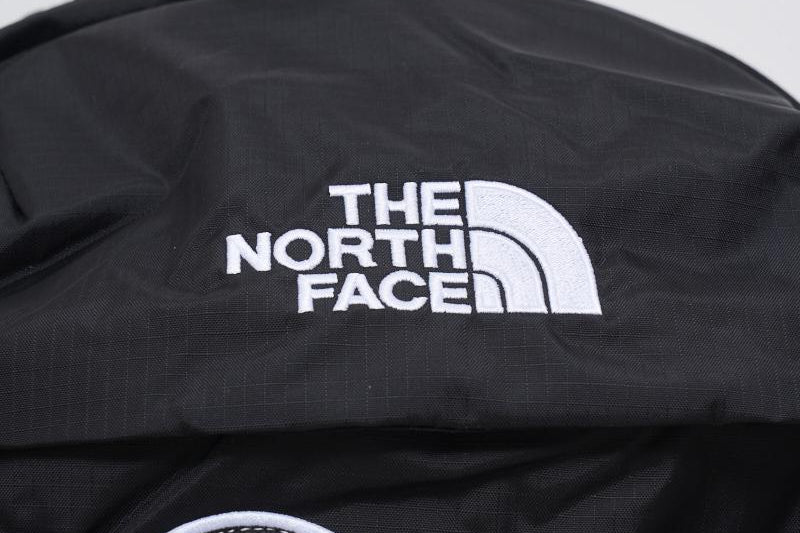 Zaino uomo borealis nero NF0A52SE 56U1 THE NORTH FACE 