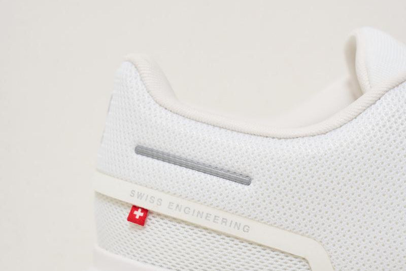 ON RUNNING 3MF10071200WHITE WHITE