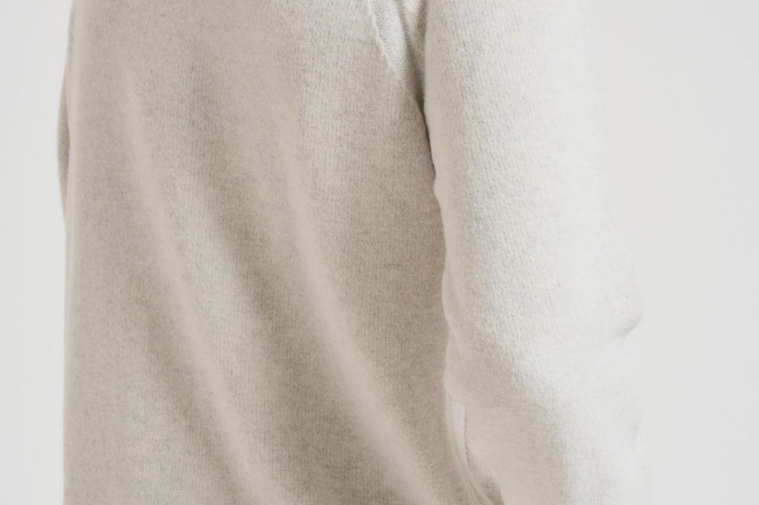 Maglia uomo girocollo grigio chiaro MKN252A 006170AM12 CP COMPANY 