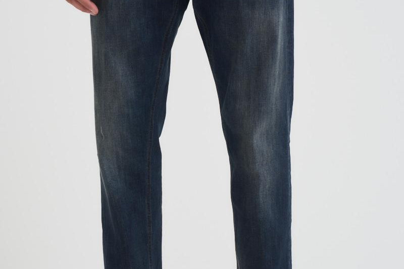 Jeans uomo regular in denim scuro UP577 DFE311ULL1 DONDUP 