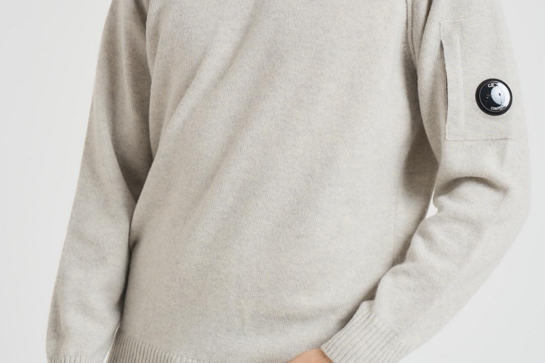 Maglia Lambswool uomo grigia 19CMKN707A 110149AM13 CP COMPANY 