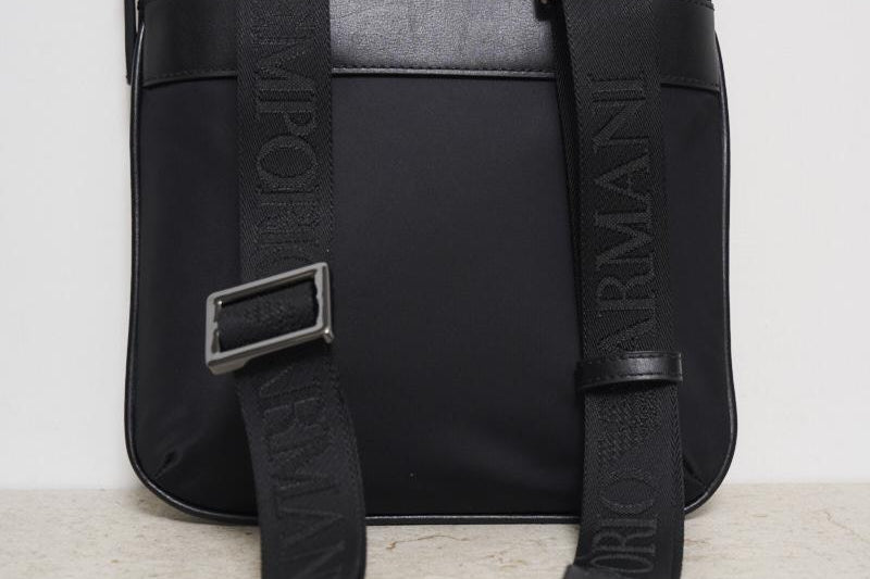 Borsa uomo a tracolla nera EM001807 AF13454UC001 EMPORIO ARMANI 