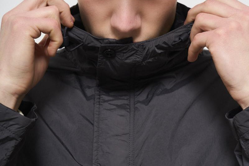 Giubbotto uomo con cappuccio grigio 4100092 S0A23V0065 STONE ISLAND 