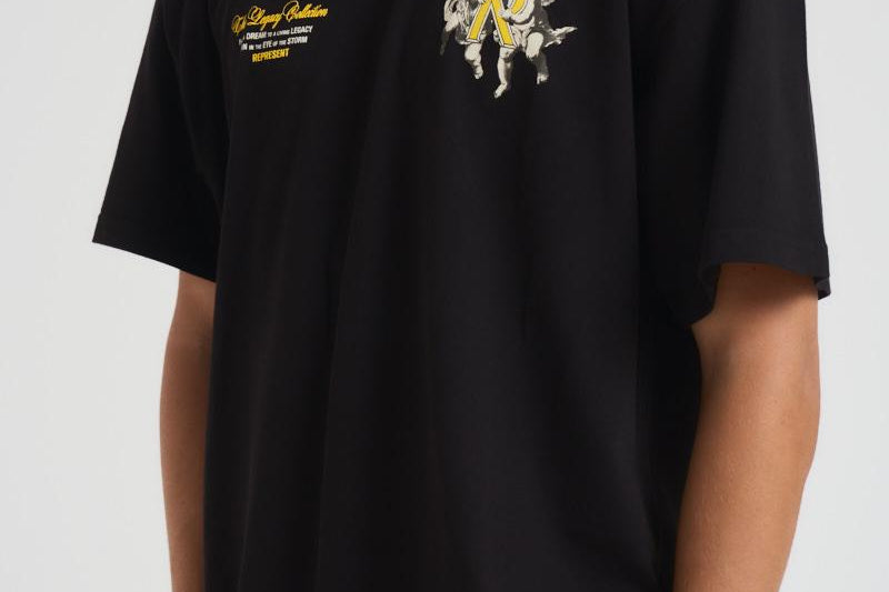 T-shirt uomo nera con stampe MLM100369 JETBLACK REPRESENT 