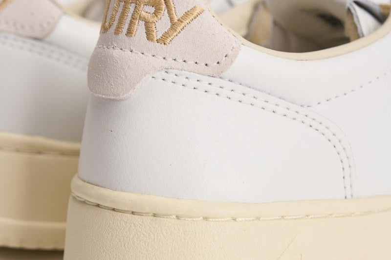 Sneakers donna Medalist panna e oro AULW SW01 AUTRY 