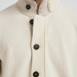 Cardigan uomo con bottoni panna 5100047 S00A3V0093 STONE ISLAND 