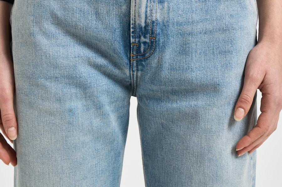 Jeans donna Celestial in denim chiaro WINNY DIRTYCELESTIAL HAIKURE 