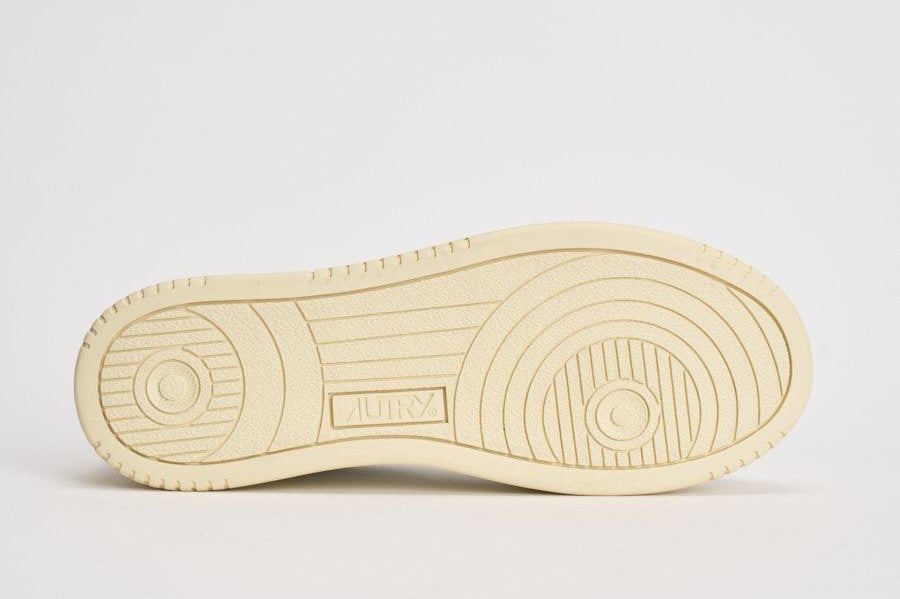 Sneakers donna medalist low in suede e nera AULW LS21 AUTRY 