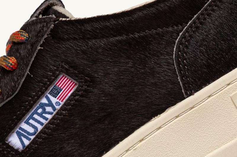 Sneakers donna Medalist suede marrone AULW PE03 AUTRY 