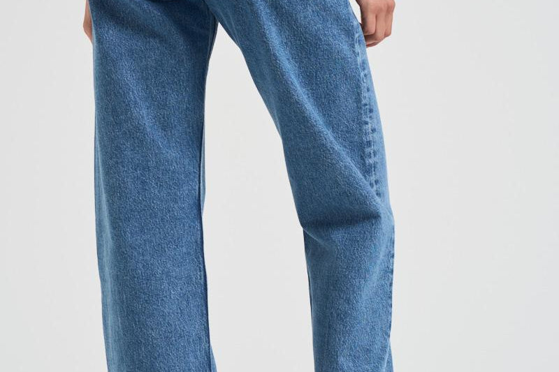 Jeans donna low rise in denim medio A260B 1371 AGOLDE 