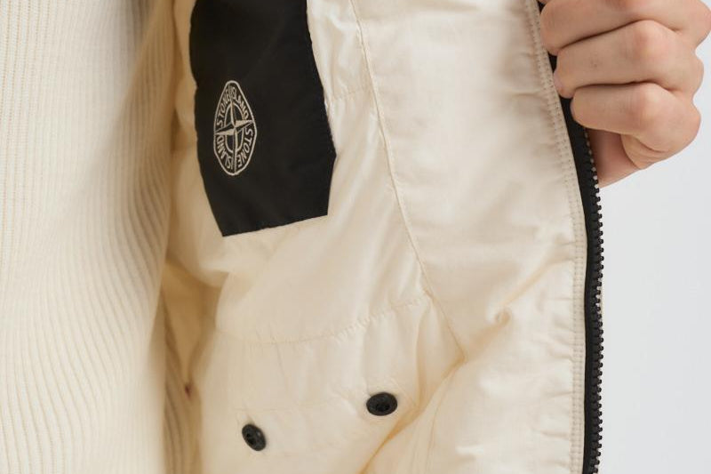 Piumino uomo Crinkle Reps NY panna 4100013 S0A23V0093 STONE ISLAND 