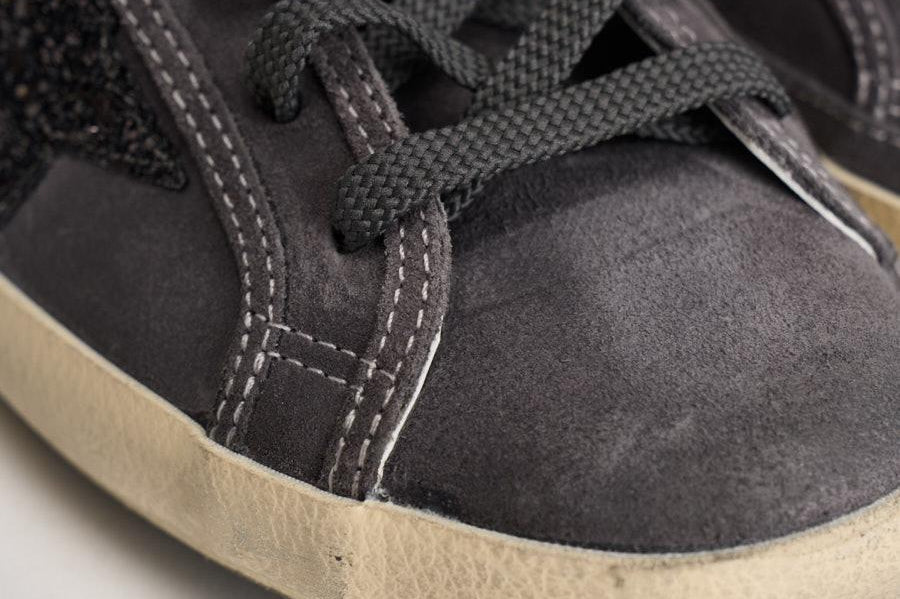 Sneakers donna Super Star in suede grigio GWF01002 F00814160661 GOLDEN GOOSE 