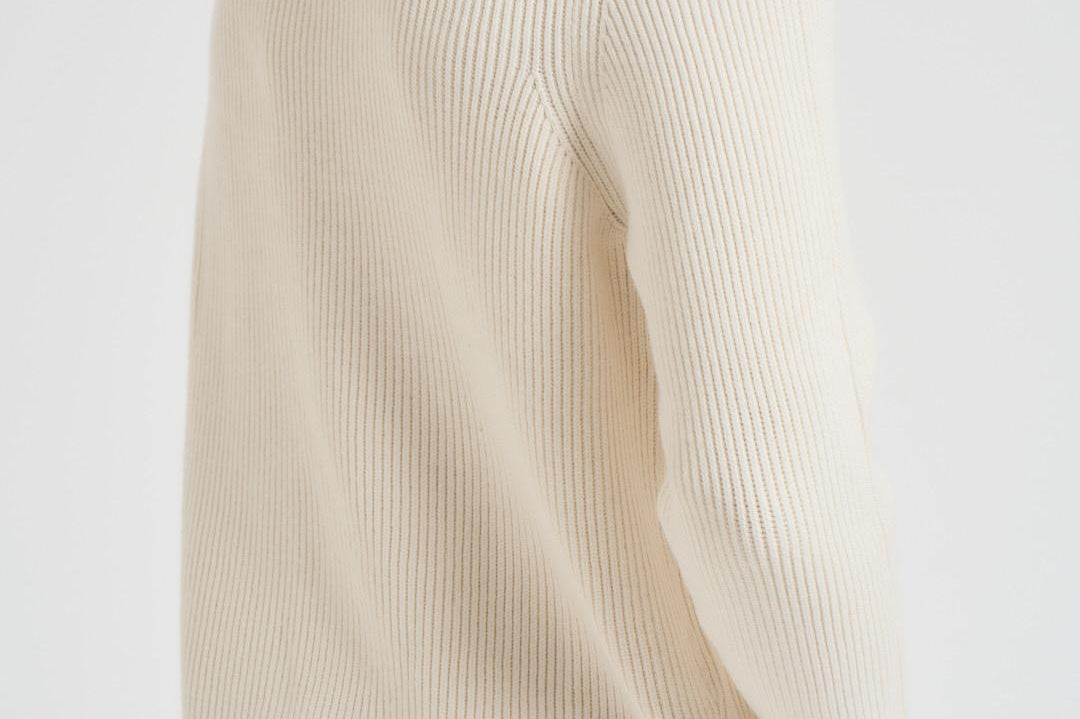 Maglione uomo girocollo a coste lunghe bianco MKN015A 00668A103 CP COMPANY 