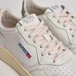 Sneakers uomo Medalist Low bianca e grigia AULM LL11 AUTRY 