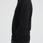 Polo uomo in lana merino nera GMP01353 P00104190100 GOLDEN GOOSE 