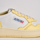 Sneakers donna Medalist gialla AULW WB63 AUTRY 