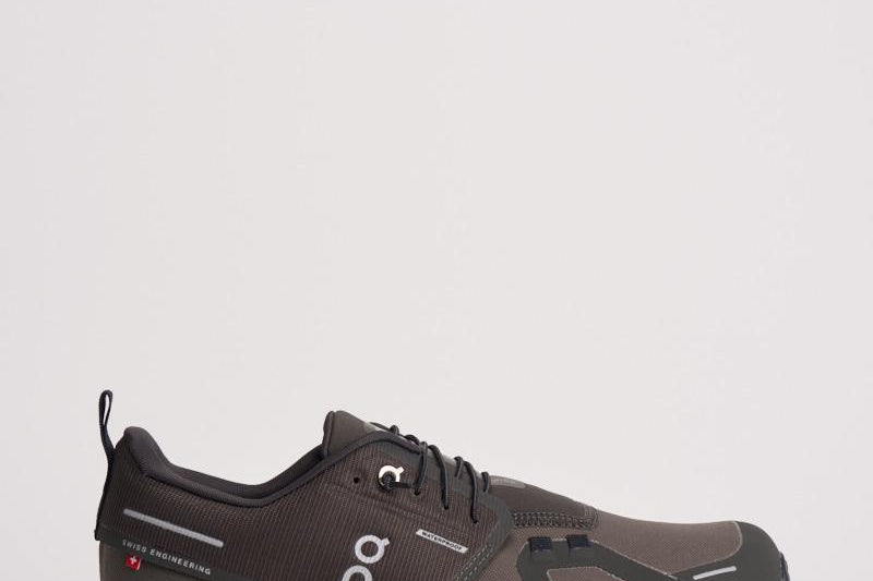 Sneakers Cloud 6 WP "Thorn Black" uomo CLOUD6WP THORN BLACK ON RUNNING 