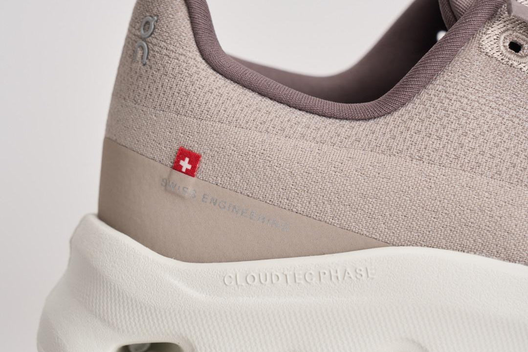 Sneakers donna Cloudtilt orchidea CLOUDTILT CINDER FOG ON RUNNING 